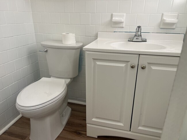 Building Photo - 718 Powhatan Pkwy