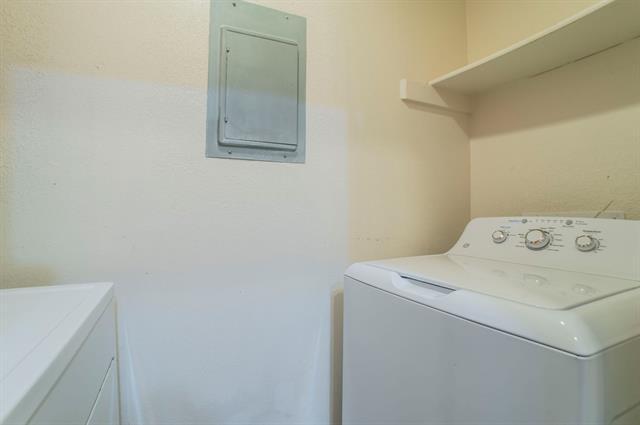 Building Photo - 5676 Cedar Creek Dr