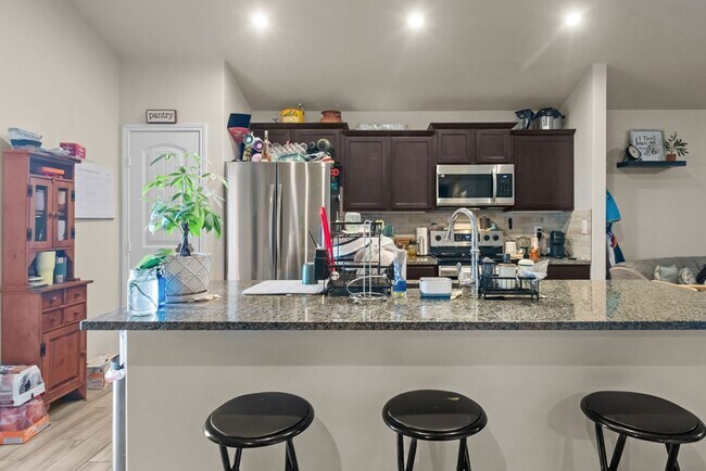 Building Photo - 9008 Rice Ave