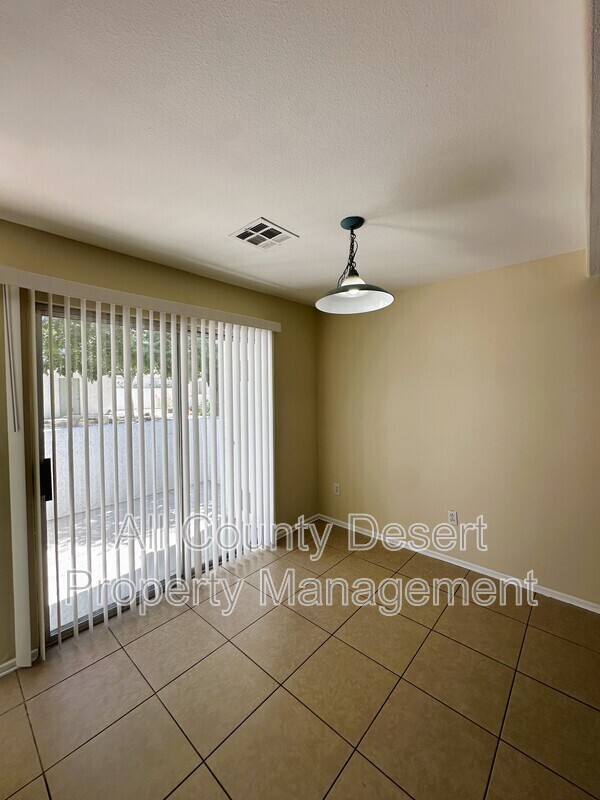 Building Photo - 73735 Santa Rosa Way