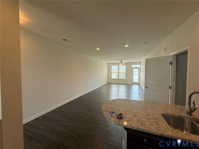 Building Photo - 7983 Wistar Woods Ct