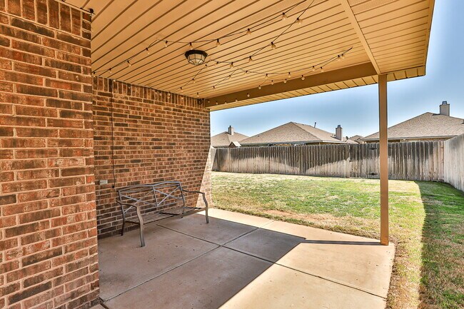 Building Photo - 3/2/2 in cul-de-sac Southwest Lubbock