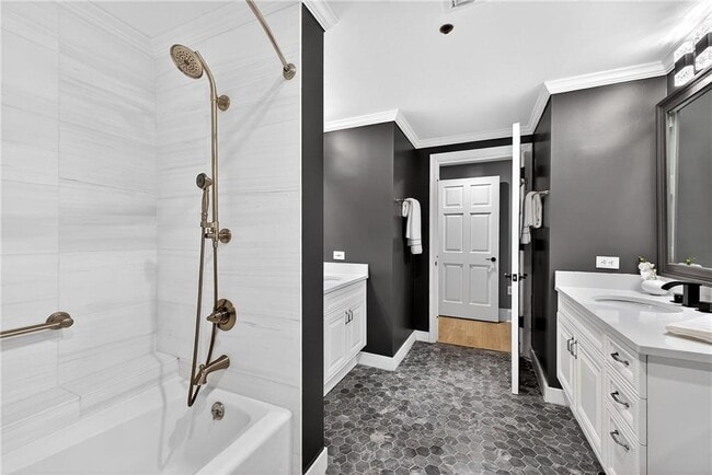 Building Photo - 75 14th St NE