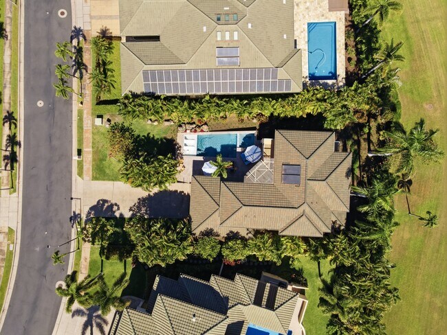 Building Photo - 357 Kualono Pl
