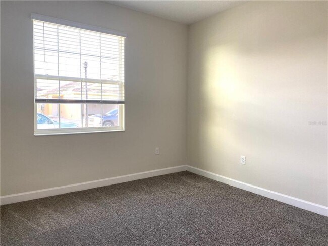 Building Photo - 1312 Oak Crest St