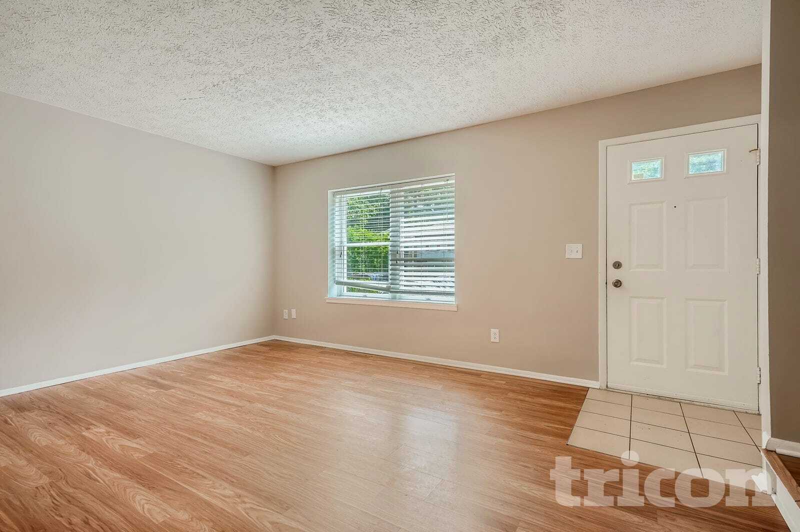 Building Photo - 1743 Napa Valley Ct SE