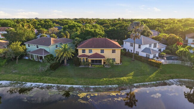 Building Photo - 207 Banyanwood Point