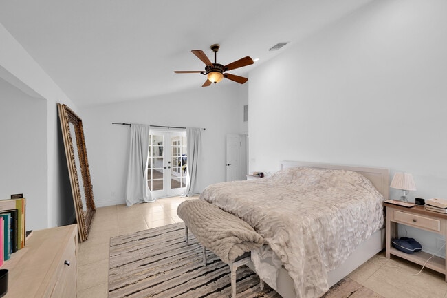 Building Photo - 4320 St Charles Way