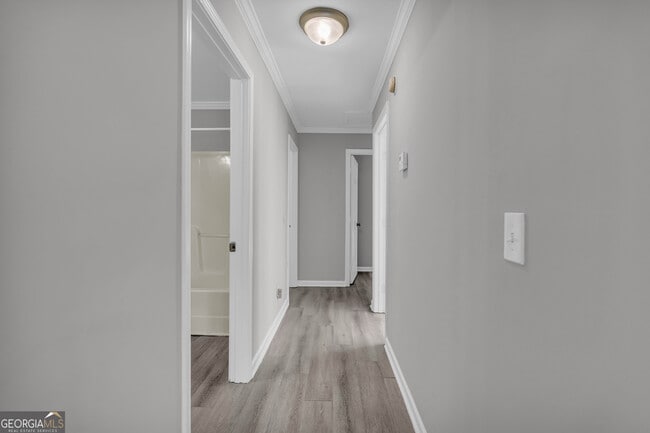 Building Photo - 1040 Thomasville Estates Dr SE