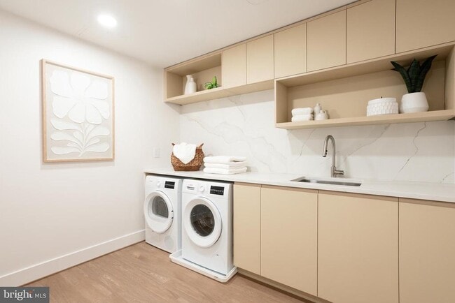 Building Photo - 1425 New York Ave NW