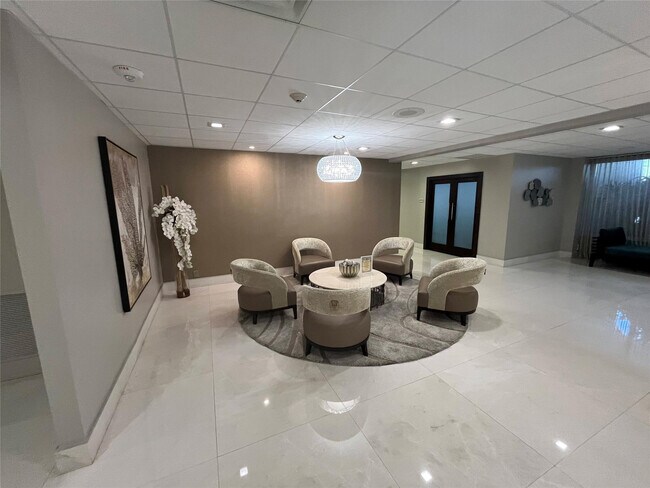 Building Photo - 3500 Galt Ocean Dr