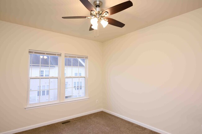 Building Photo - 2691 Sheffield Hill Way