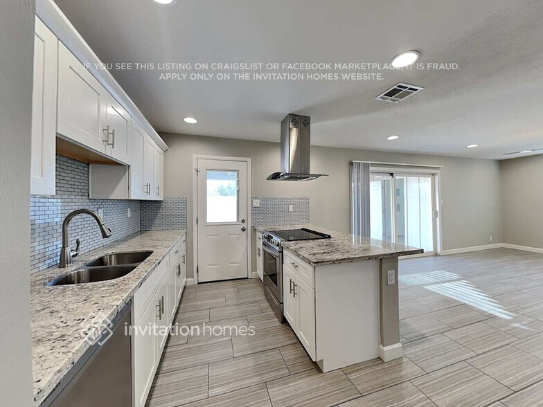 Building Photo - 23 E Pierce St