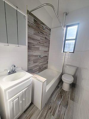 Building Photo - 1 bedroom in BRONX NY 10468