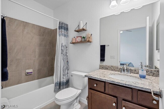 Building Photo - 14672 Cantabria Dr