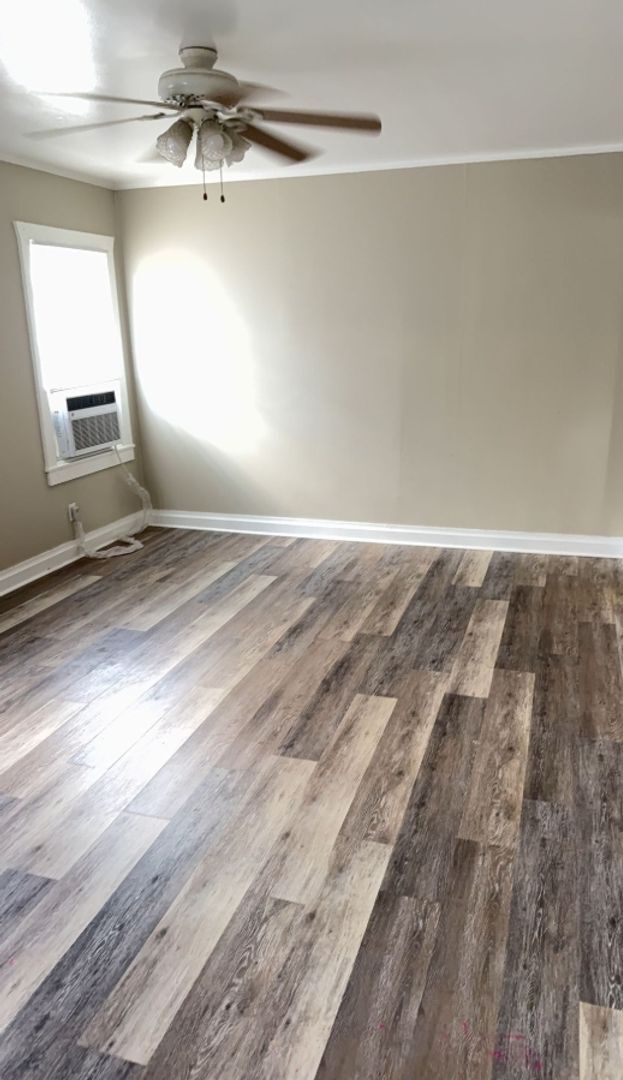 Building Photo - 3 Bed/1 Bath House