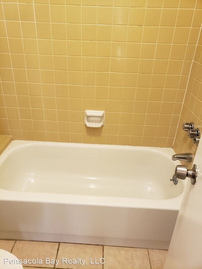 Building Photo - 2 br, 2 bath House - 8406 Carl Dean St  - ...