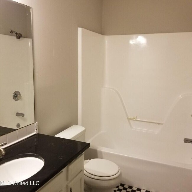Building Photo - 1537 Chelsea Ln
