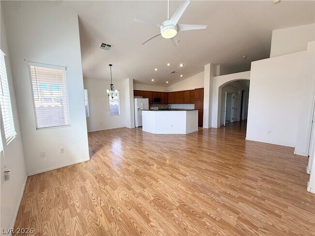 Building Photo - 7998 Half Moon Point Dr