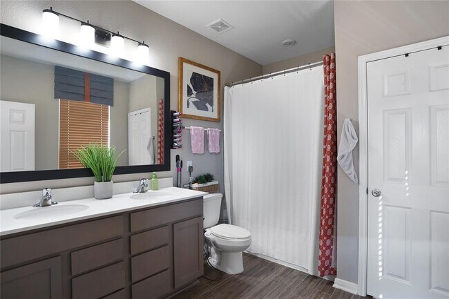 Building Photo - 2210 Thunderbolt Peak Dr