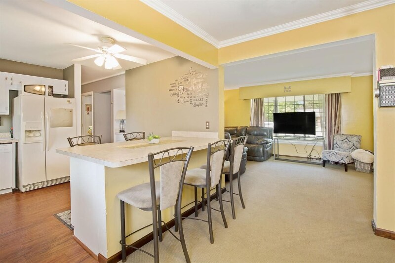 Building Photo - 40184 William Dr