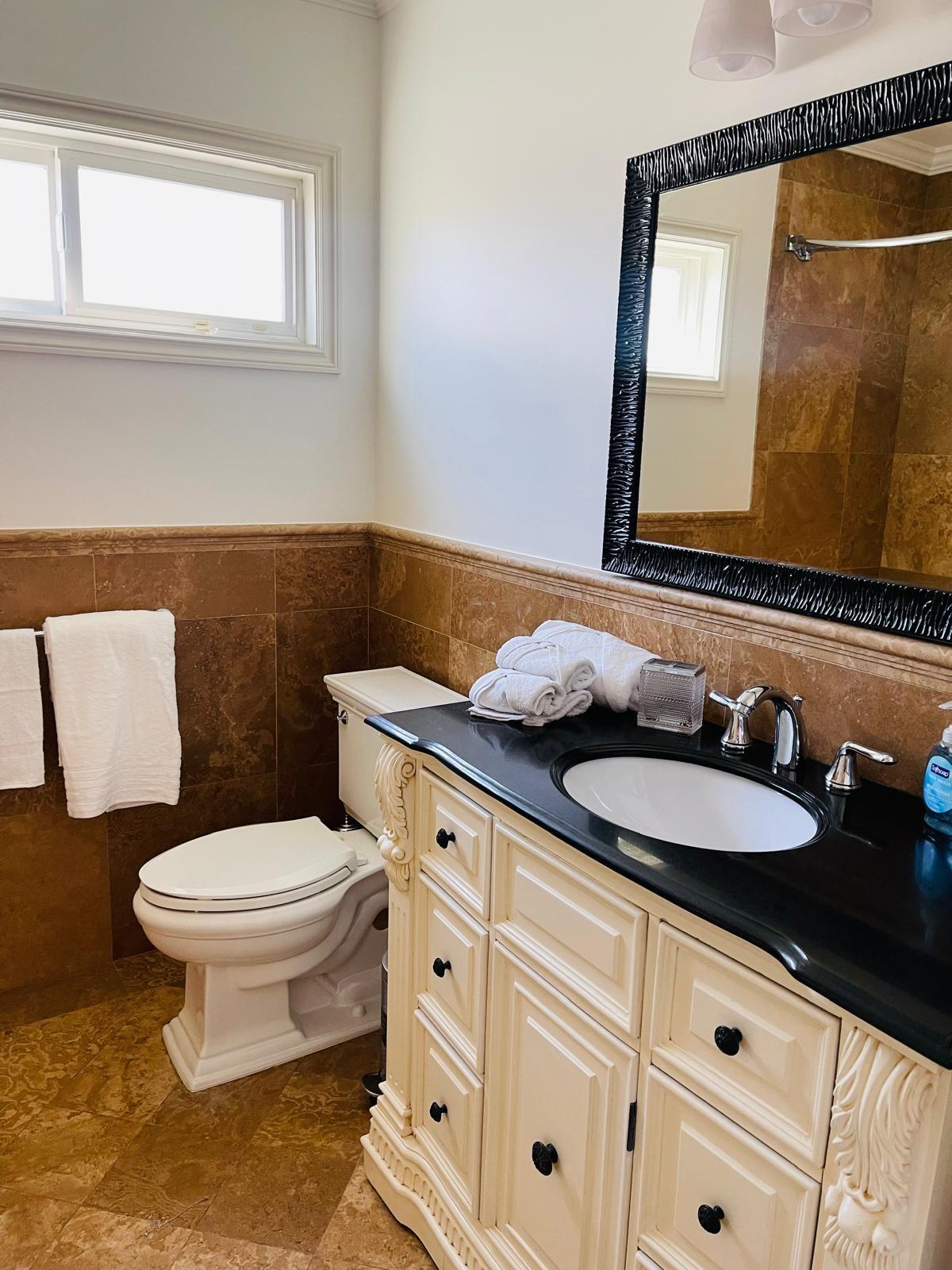 Building Photo - 17946 Valley Vista Blvd