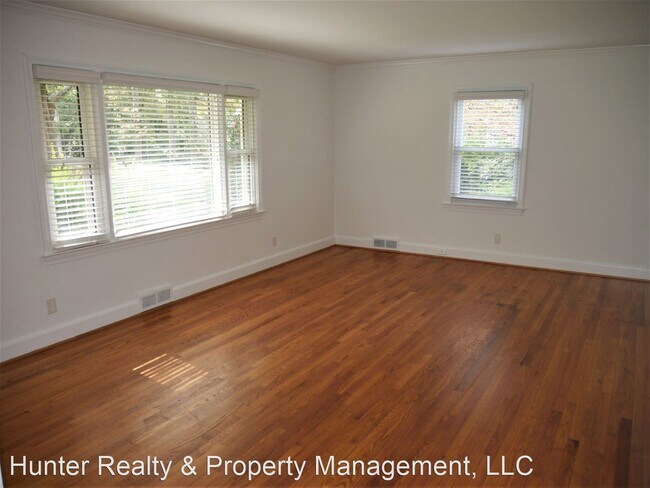 Building Photo - 4 br, 3 bath House - 3909 Guinevere Lane