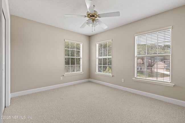 Building Photo - 7610 Sentry Oak Cir E