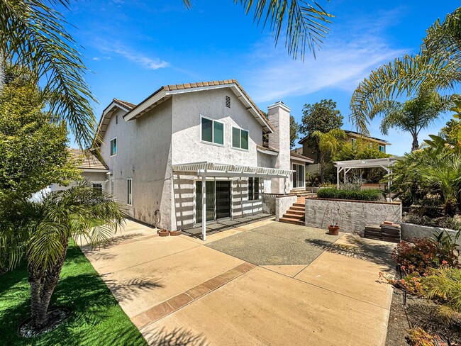 Building Photo - Great 4B/2.5BA House in Scripps Ranch!