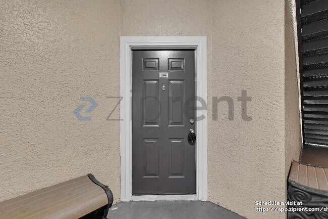 Building Photo - 5125 Palm Springs Blvd