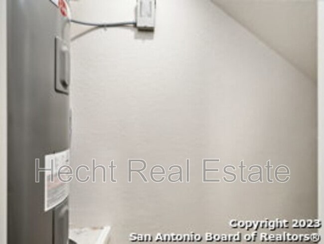 Building Photo - 9919 Grove Mist