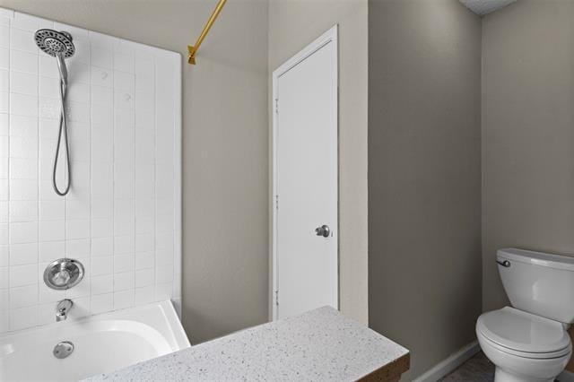 Building Photo - 2847 Red Oak Dr