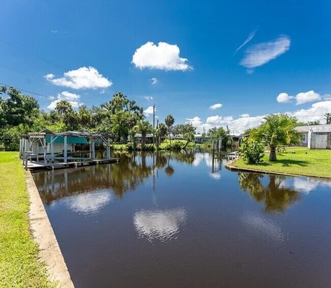 Building Photo - 29171 Orva Dr