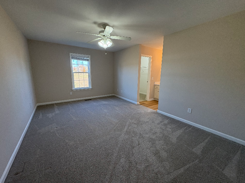 Building Photo - 342 Massengill Pond Rd