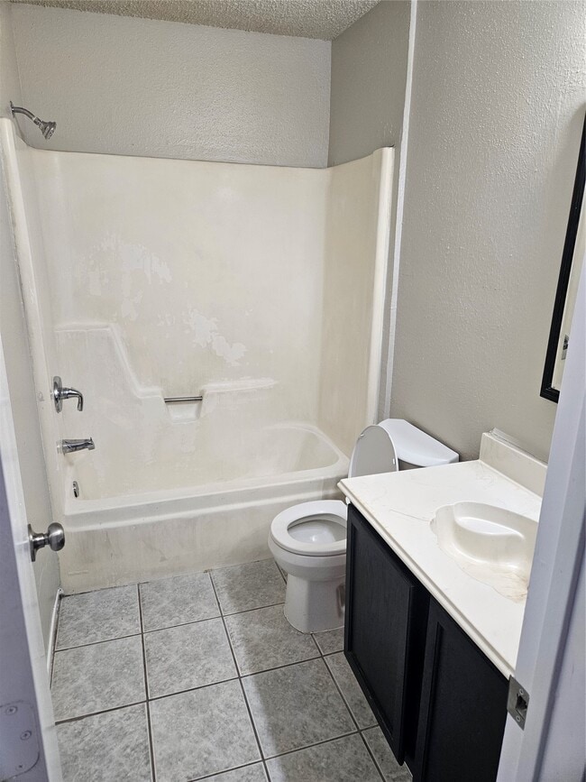Building Photo - 10111 Wild Hollow Ln