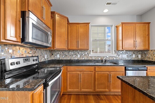 Building Photo - 188 Outwater Ridge Dr