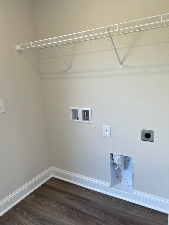 Building Photo - Brand New 3 Bedroom, 2 Bath Home – Country...