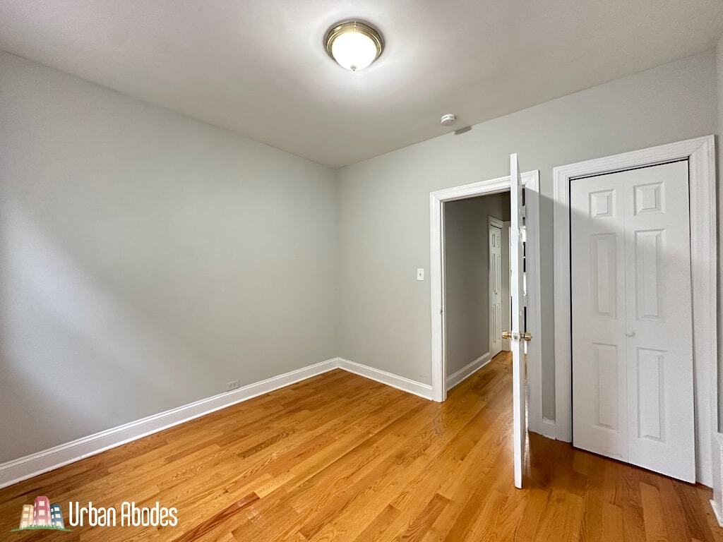 Building Photo - 3721 N Pine Grove Ave