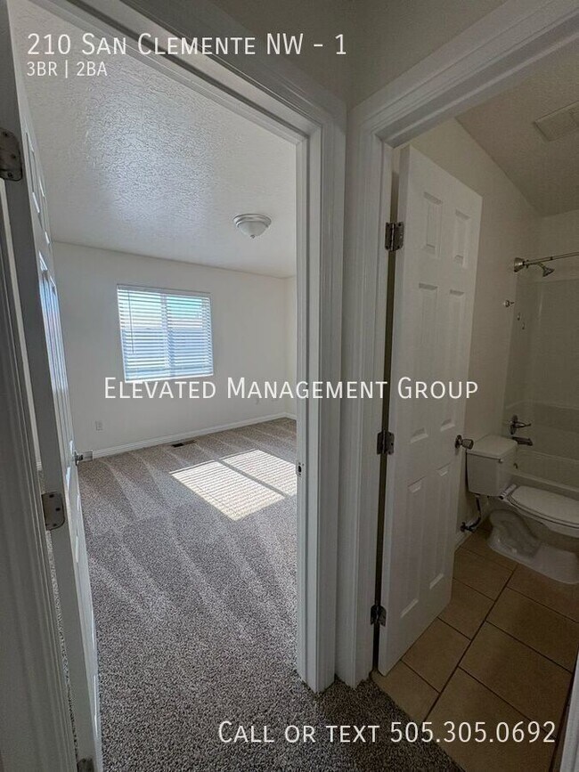 Building Photo - 210 San Clemente Ave NW