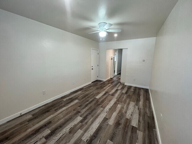 Building Photo - 8320-8322 Fresno Avenue