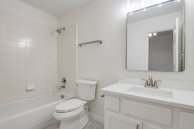 Building Photo - 7814 Wilmington Dr