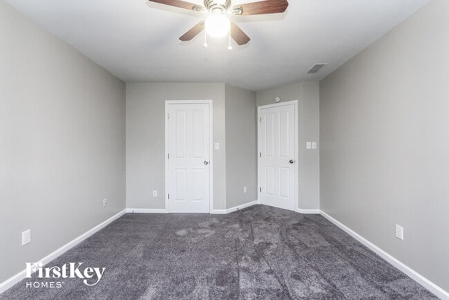 Building Photo - 6286 Forest View Ct