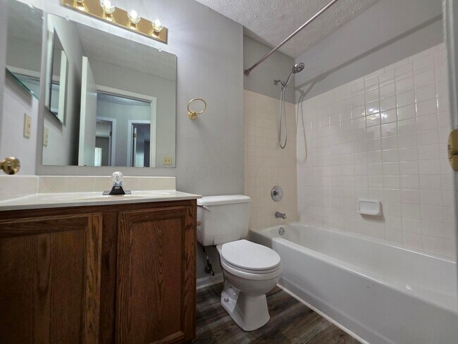 Building Photo - 7253 Fablegate Ct