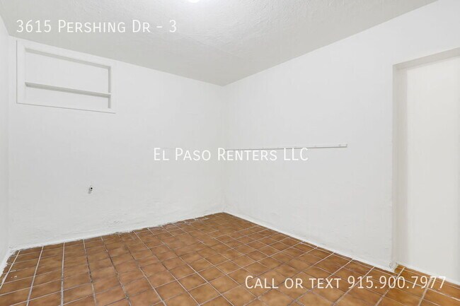 Building Photo - 3615 Pershing Dr
