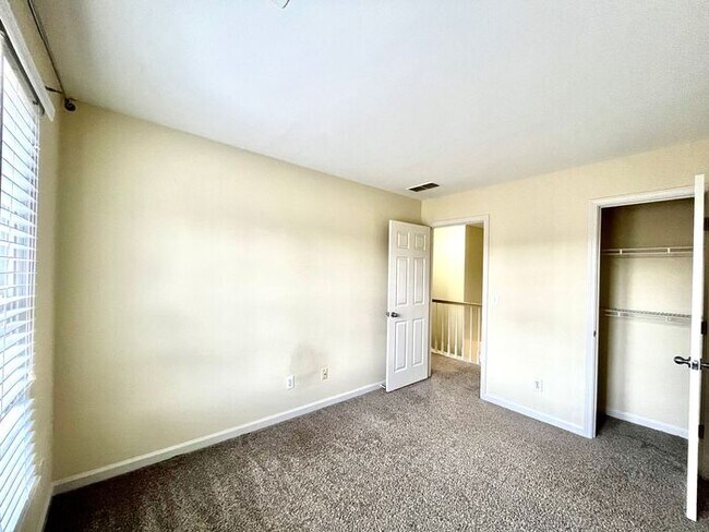 Building Photo - 4925 Byers Rd