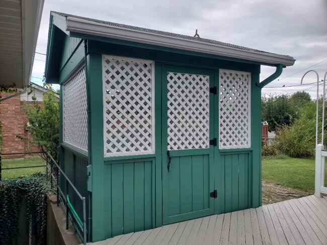 Building Photo - 1209 Oriole Ct