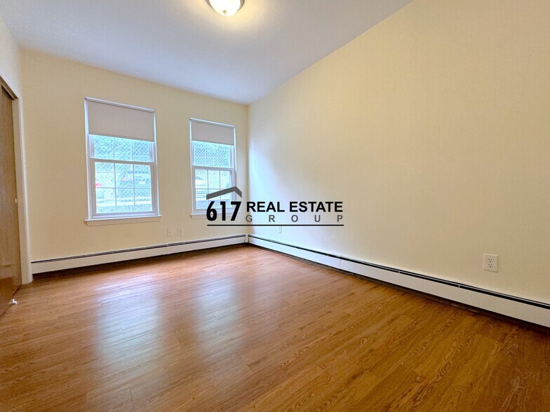 Building Photo - 46 S Huntington Ave