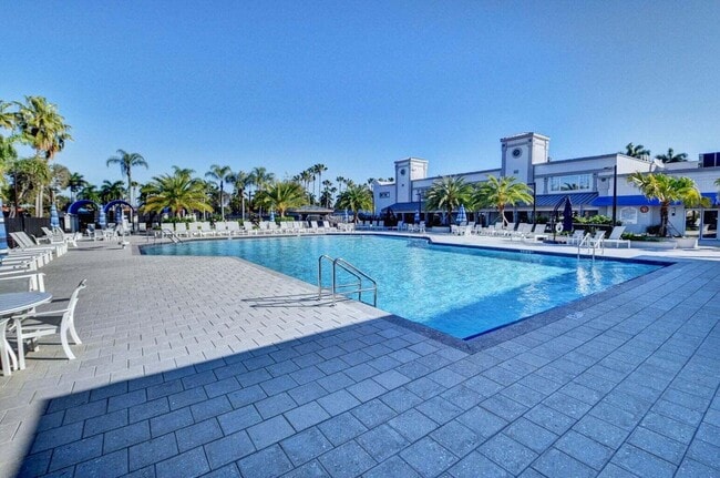 Building Photo - 7946 Sailing Shores Terrace