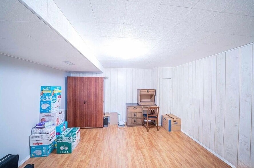 Building Photo - 120 Edgewood Rd