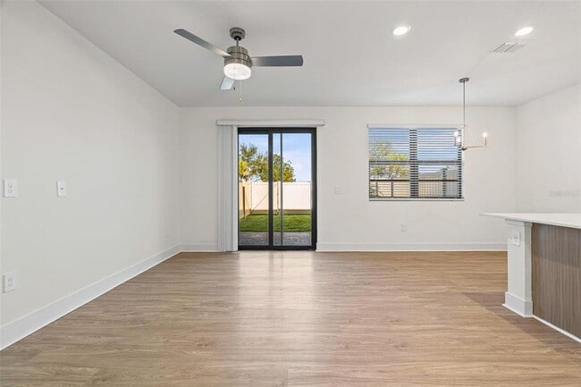 Building Photo - 8053 Gulfstream Ct